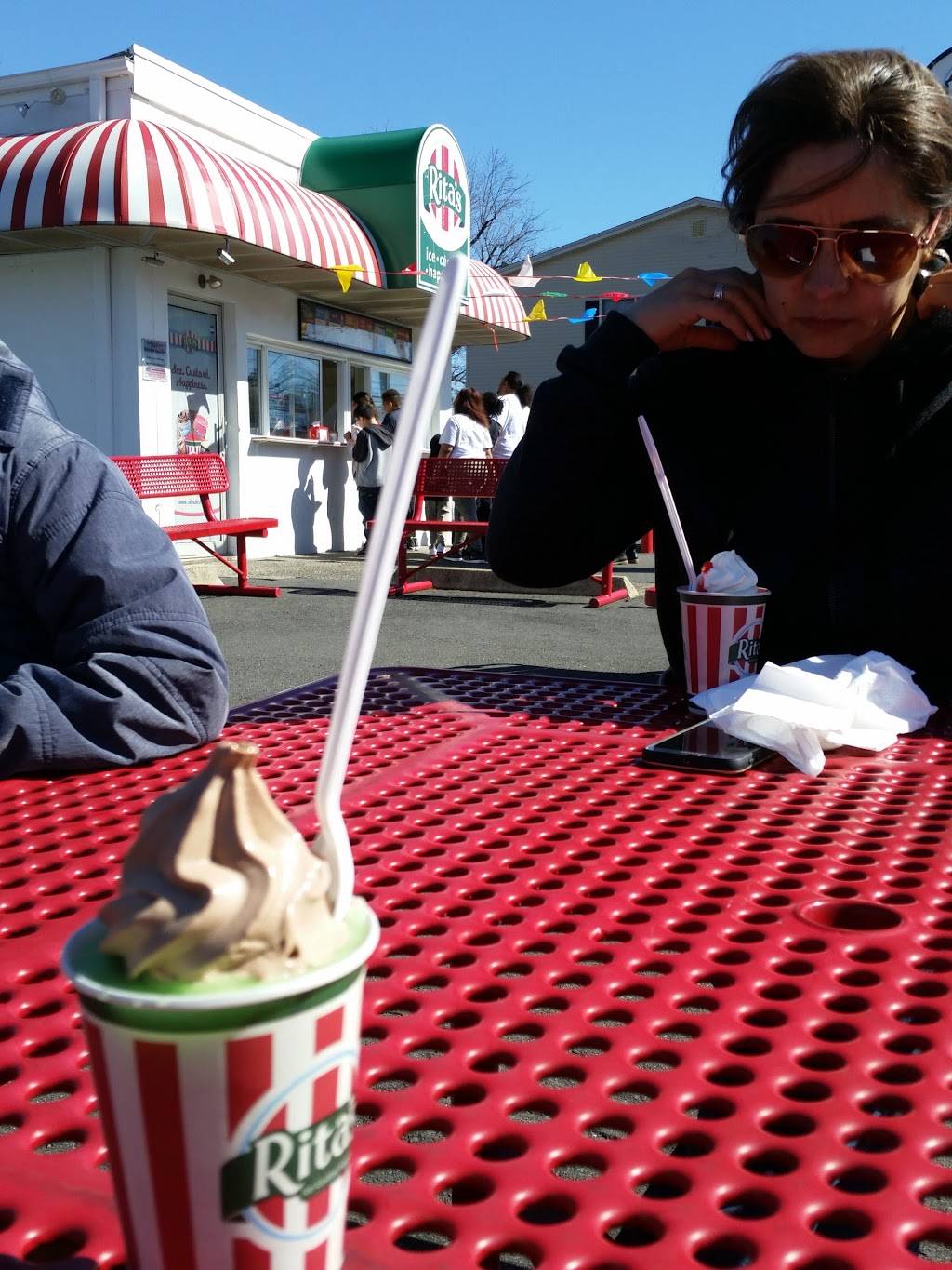 Ritas Italian Ice & Frozen Custard | restaurant | 1901 Park Ave, South Plainfield, NJ 07080, USA | 9087557765 OR +1 908-755-7765