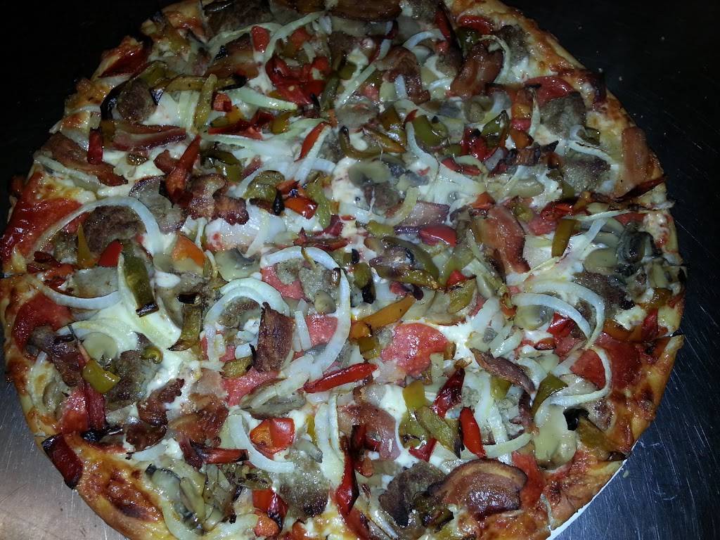 Kimberly Pizza | restaurant | 34 Kimberly Ave, New Haven, CT 06519, USA | 2034982581 OR +1 203-498-2581