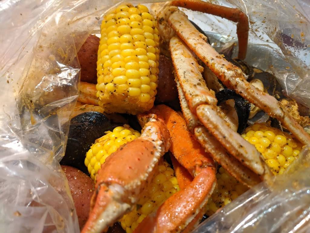 Crab Du Jour - Cajun Seafood | restaurant | 1015 Chancellor Park Dr, Charlotte, NC 28213, USA | 9809609996 OR +1 980-960-9996