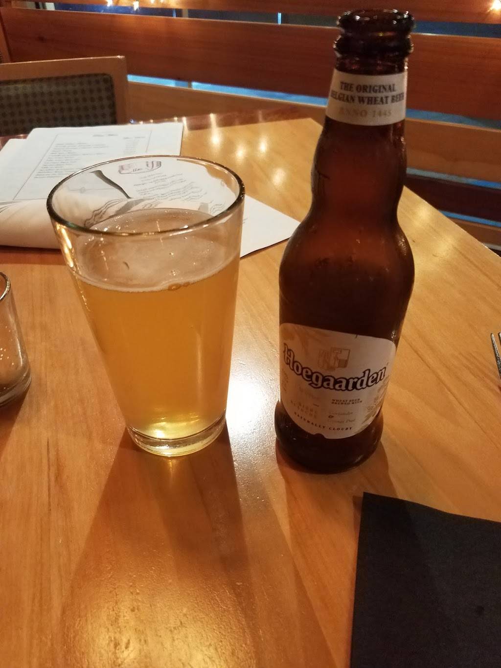 Elle-Js Lakeview | restaurant | 900 Harrison Ave, New Orleans, LA 70124, USA | 5044592262 OR +1 504-459-2262