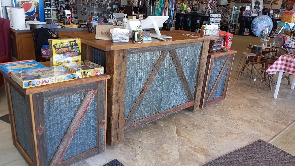 Hometown Shoppes | shopping mall | 16 Northpoint Dr, Streator, IL 61364, USA | 8159054453 OR +1 815-905-4453