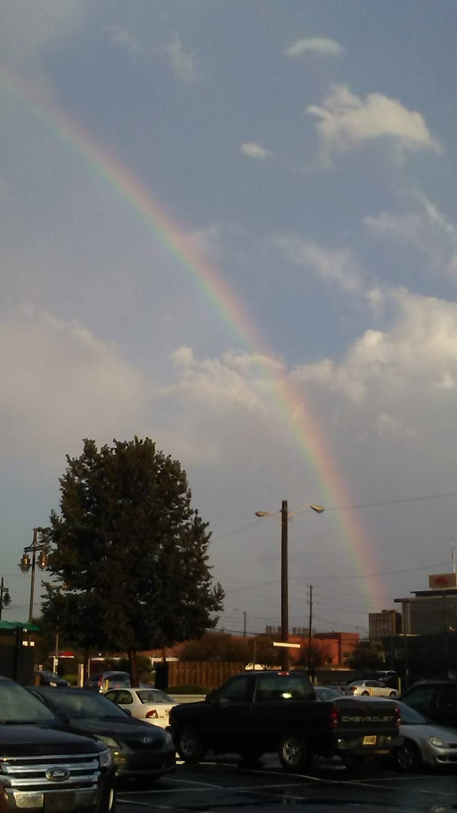 Subway | restaurant | 31 E South St, Indianapolis, IN 46225, USA | 3175361700 OR +1 317-536-1700