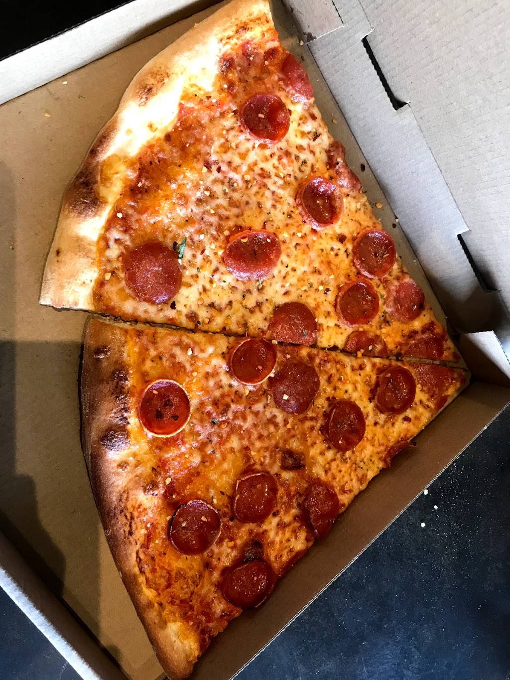 Flippin Pizza | restaurant | 27695 Santa Margarita Pkwy, Mission Viejo, CA 92691, USA | 9494551200 OR +1 949-455-1200