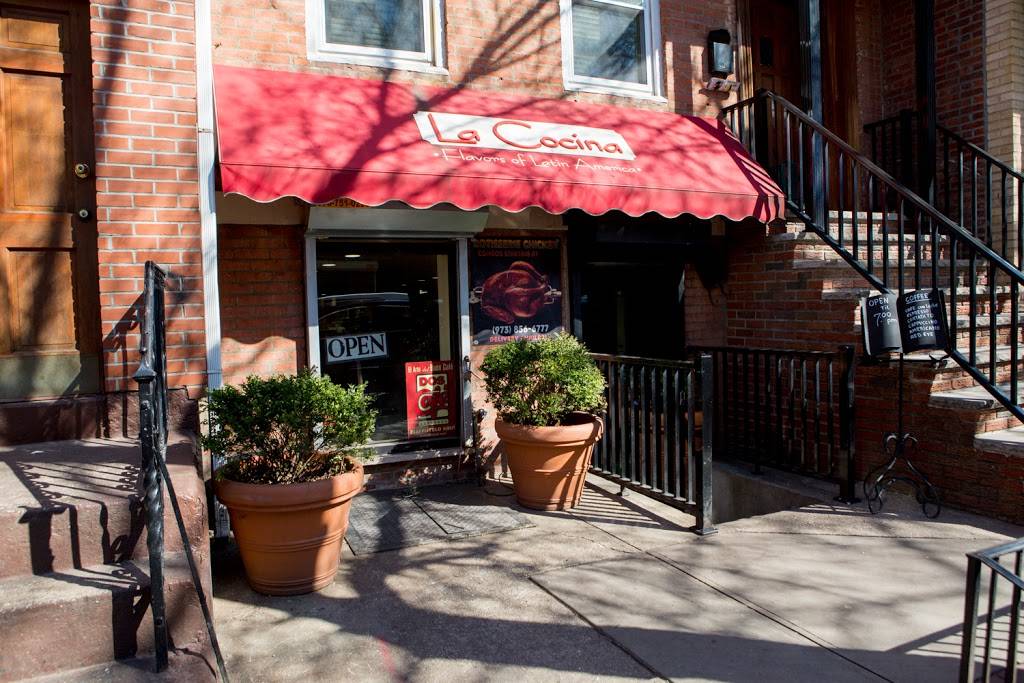 La Cocina | restaurant | 61 New St, Newark, NJ 07102, USA | 9738566777 OR +1 973-856-6777