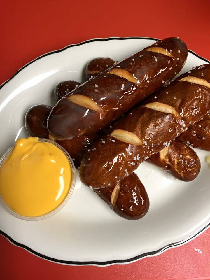 Bar on Brown | restaurant | 635 Brown Ave, Turtle Creek, PA 15145, USA | 4128292662 OR +1 412-829-2662