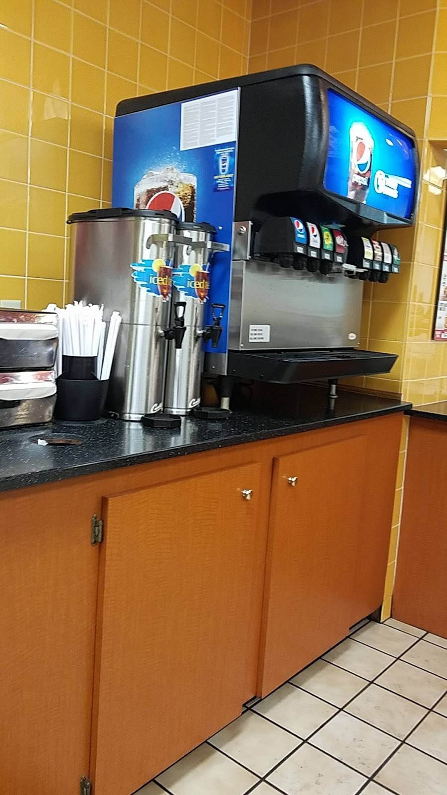 Taco Johns | restaurant | 1040 Madison Ave, Mankato, MN 56001, USA | 5073868226 OR +1 507-386-8226