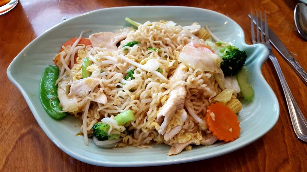 Thai Blossom Restaurant | restaurant | 99 W Plant St, Winter Garden, FL 34787, USA | 4079059917 OR +1 407-905-9917