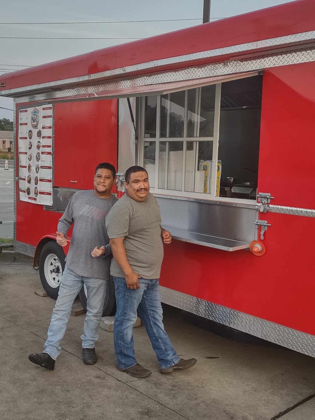 La Jarochita Mexican Grill | restaurant | 2301 Reed Station Pkwy, Carbondale, IL 62901, USA | 6183053611 OR +1 618-305-3611