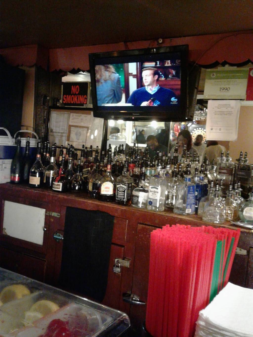 Judis Sports Bar | restaurant | 512 E 103rd St, Chicago, IL 60628, USA | 7736601733 OR +1 773-660-1733