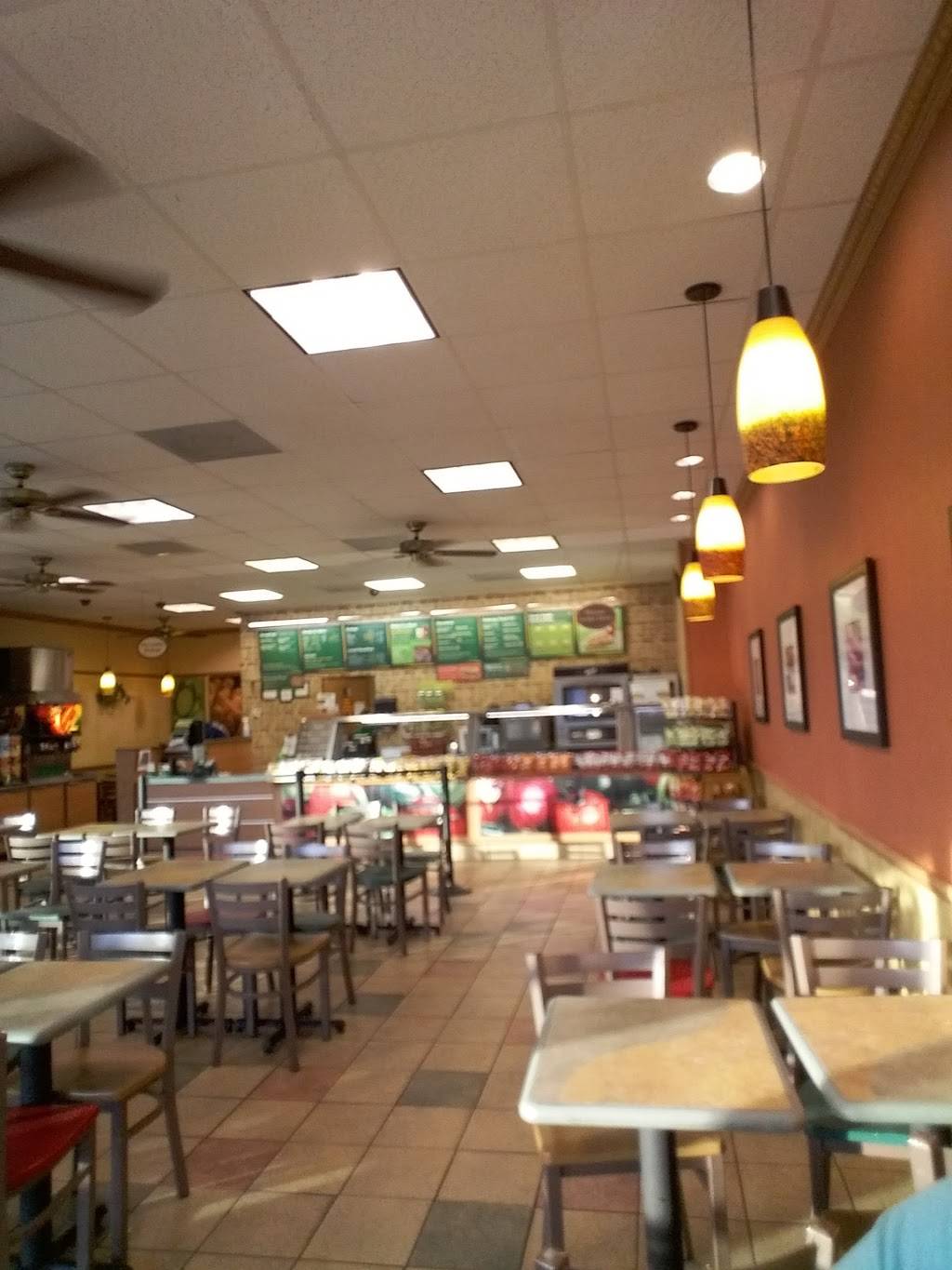 Subway Restaurants | restaurant | 1464 Austin Hwy #109, San Antonio, TX 78209, USA | 2108260978 OR +1 210-826-0978