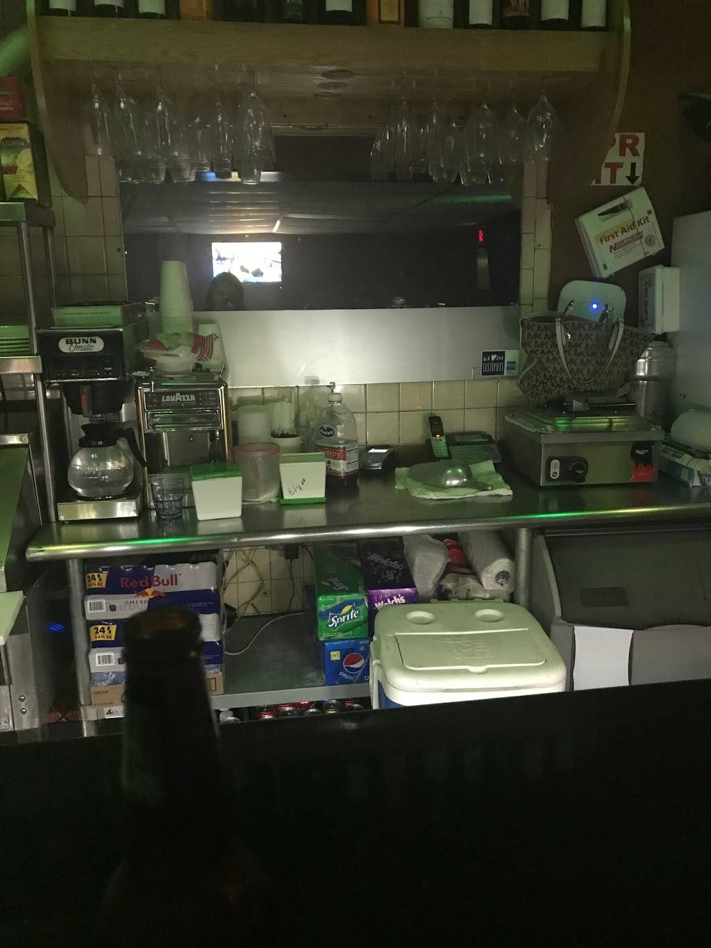 Maria Paulino | restaurant | 8 W Tremont Ave, Bronx, NY 10453, USA | 7182993208 OR +1 718-299-3208