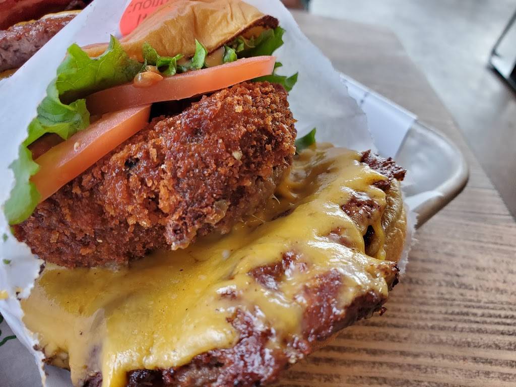 Shake Shack | restaurant | 2995 Larimer St, Denver, CO 80205, USA | 7205438609 OR +1 720-543-8609