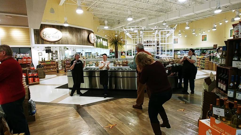 Lowes Foods on NC Hwy 42 West | bakery | 7281 NC-42, Raleigh, NC 27603, USA | 9193296692 OR +1 919-329-6692