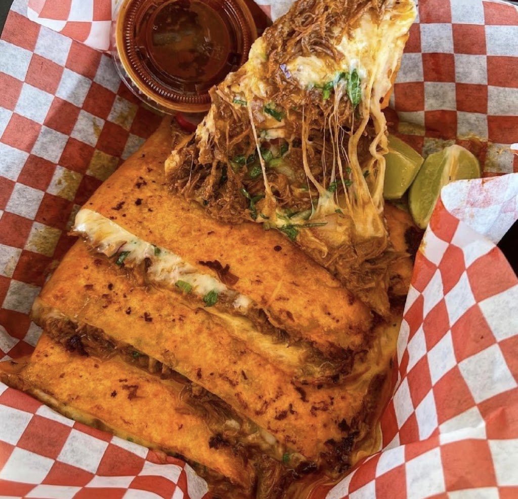 Gordos red tacos | restaurant | 425 Gateway Dr, Dixon, CA 95620, USA | 7073016572 OR +1 707-301-6572