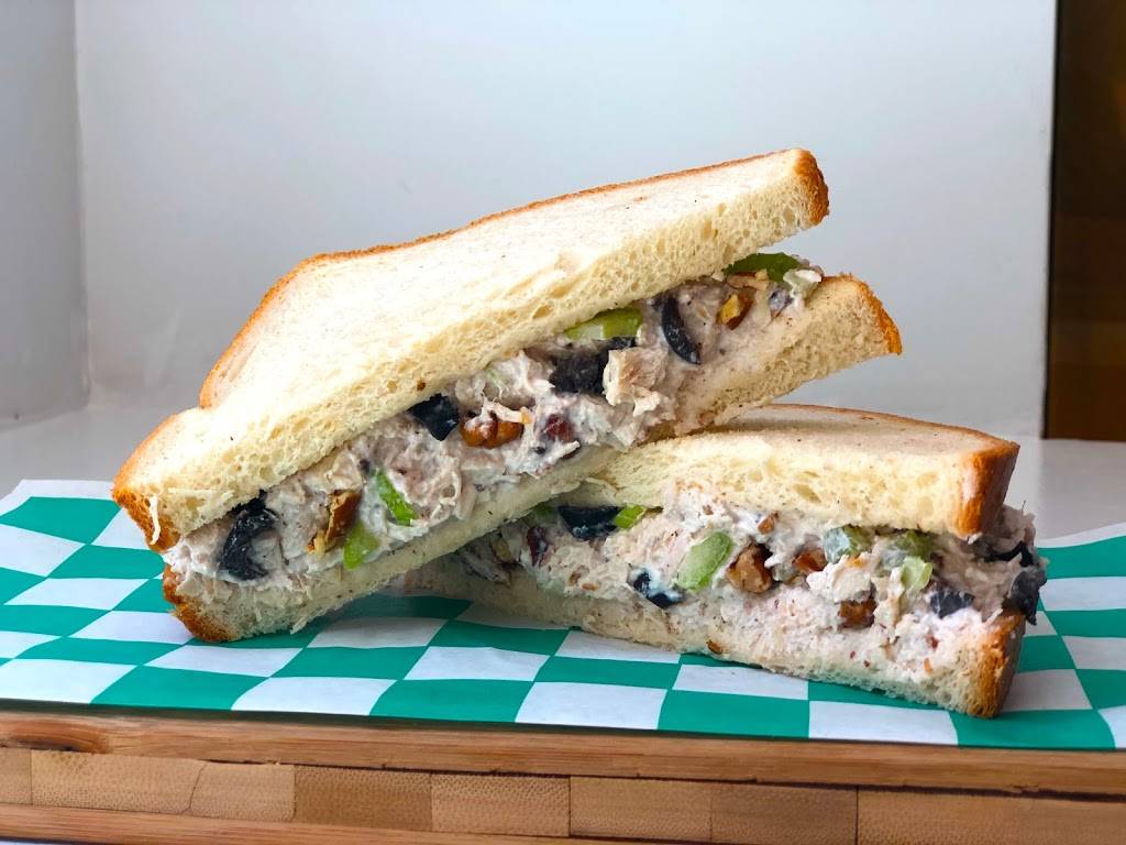 The Lunchroom at SPACE 519 | restaurant | 200 E Chestnut St, Chicago, IL 60611, USA | 3127511519 OR +1 312-751-1519