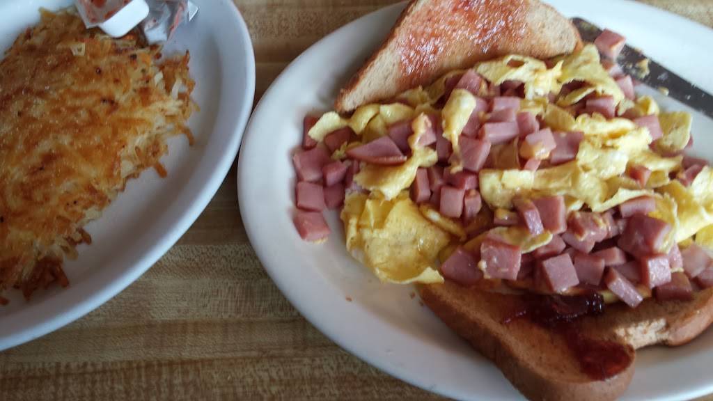 Hovies | restaurant | 1450 Yankee Doodle Rd, Eagan, MN 55122, USA | 6514522753 OR +1 651-452-2753