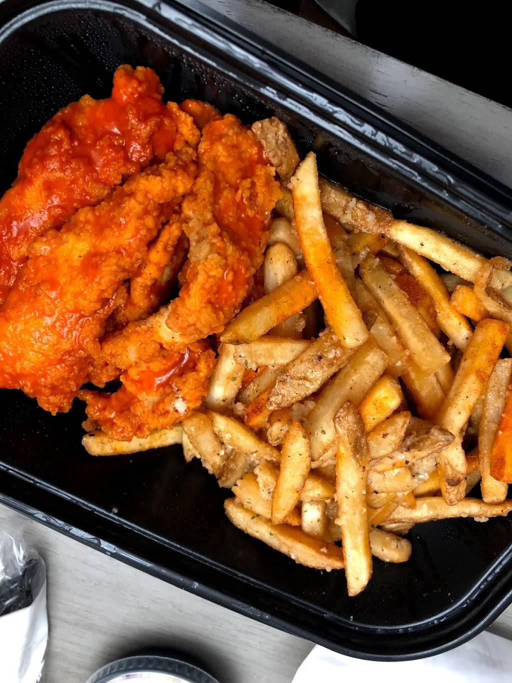 Sticky Bird Red Barn Farms | meal takeaway | 504 N Station Pkwy, Farmington, UT 84025, USA | 8017845885 OR +1 801-784-5885