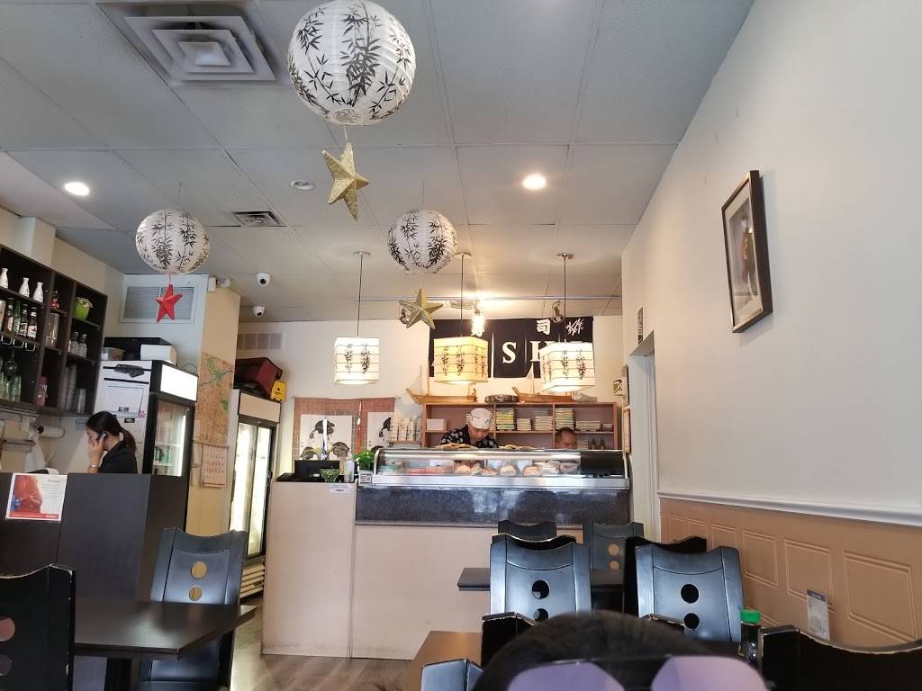 Yonge Sushi | restaurant | 3421 Yonge St, North York, ON M4N 2N1, Canada | 4165467938 OR +1 416-546-7938