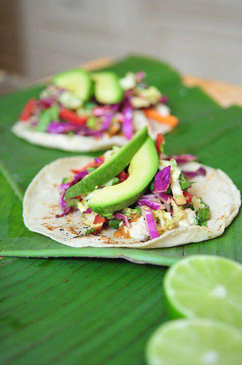 Fusion Taco Canteen & Cocktails | restaurant | 4706 N Main St, Houston, TX 77009, USA | 7134222992 OR +1 713-422-2992