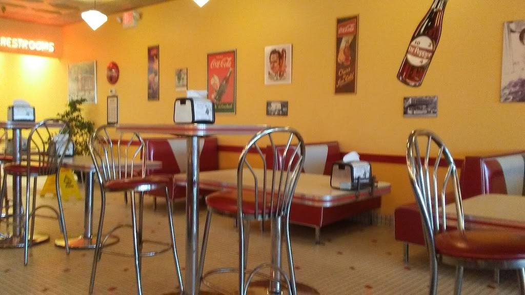 Amiels Subs & Roast Beef | restaurant | 60 Cobblestone Ct Dr, Victor, NY 14564, USA | 5852238330 OR +1 585-223-8330