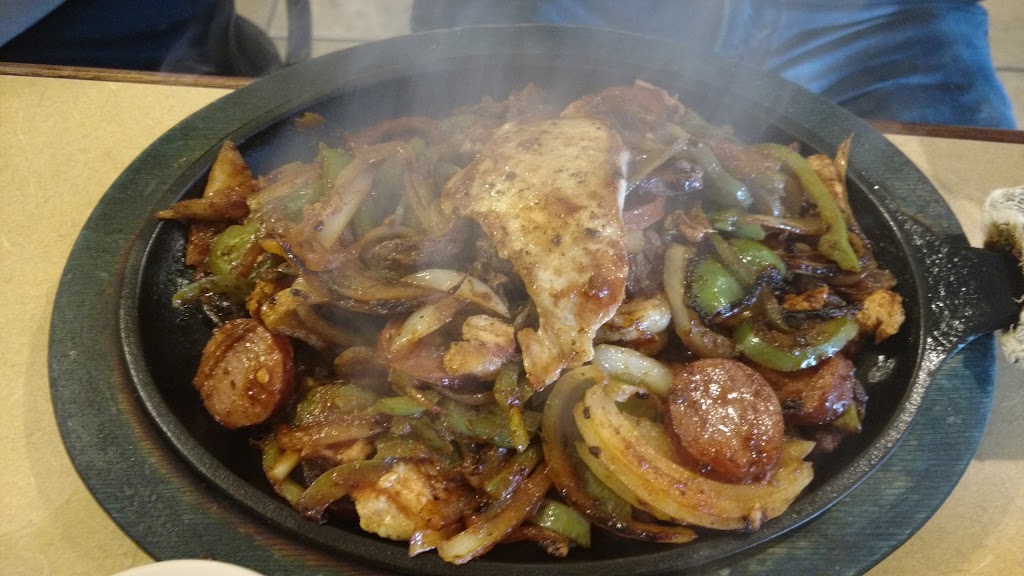 La Carreta | restaurant | 133 N Lee St Ave, Hampton, AR 71744, USA | 8707984348 OR +1 870-798-4348