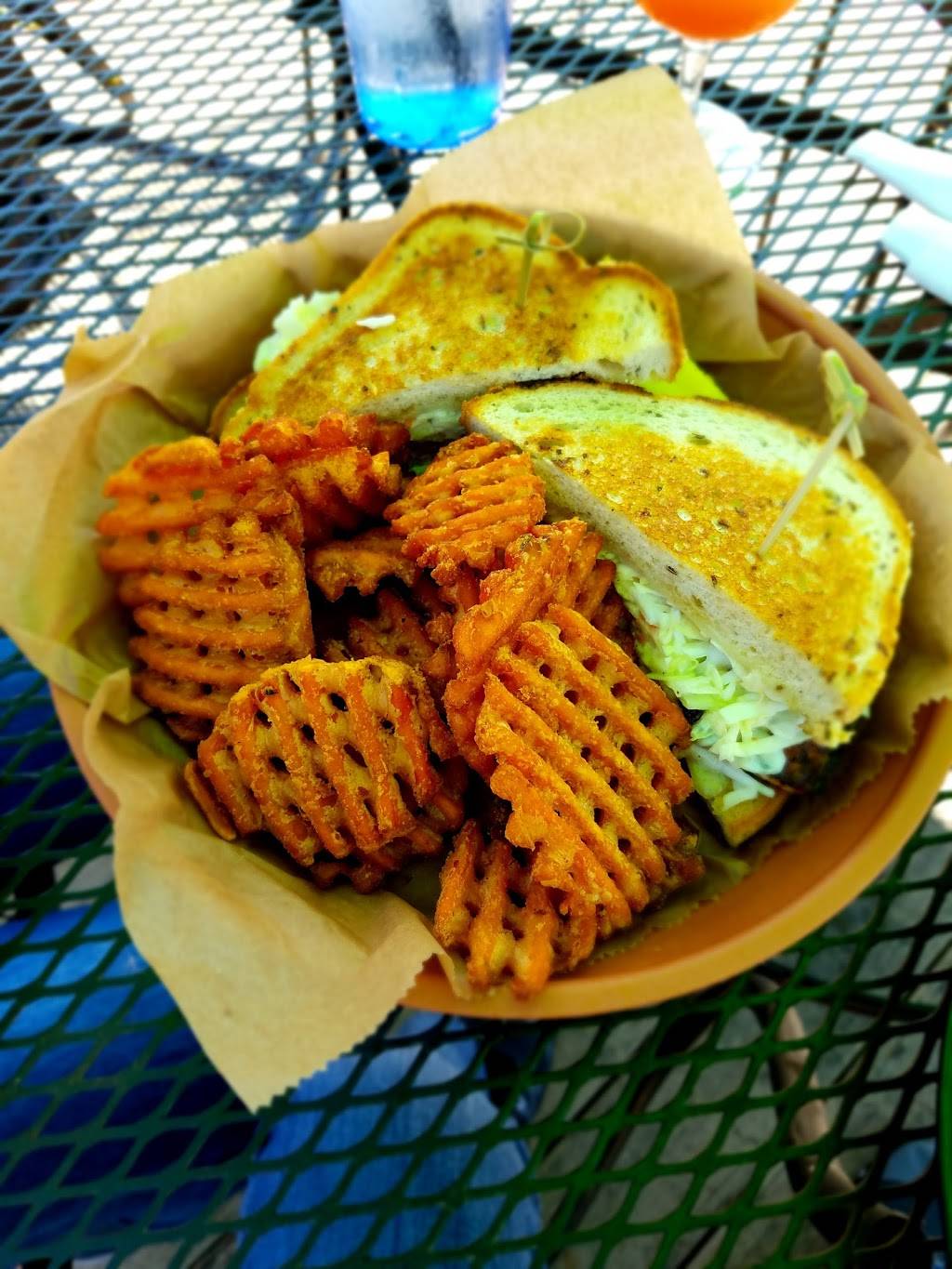 Hidden Treasure Raw Bar & Grill | restaurant | 820 Moody Ln, Flagler Beach, FL 32136, USA | 3866935082 OR +1 386-693-5082