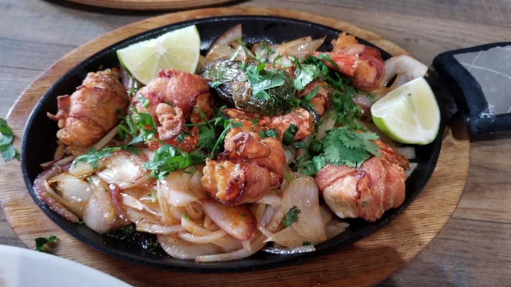 El Zócalo Grill & Cantina | restaurant | 12531 Central Ave NE, Blaine, MN 55449, USA | 7634961299 OR +1 763-496-1299