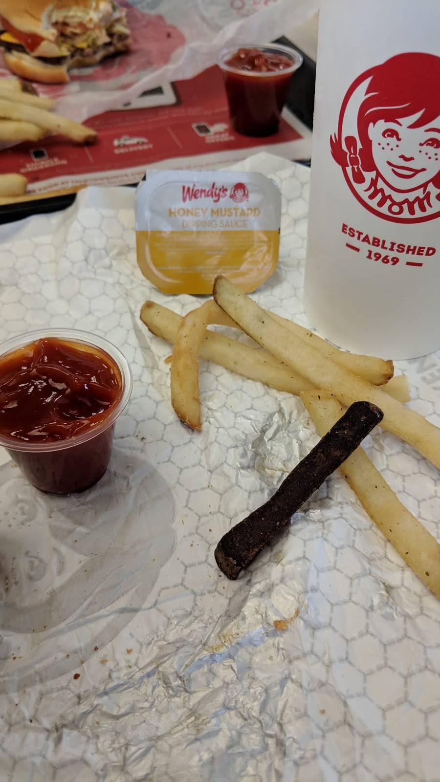 Wendys | restaurant | 2161 E Main St, Spartanburg, SC 29307, USA | 8645799845 OR +1 864-579-9845