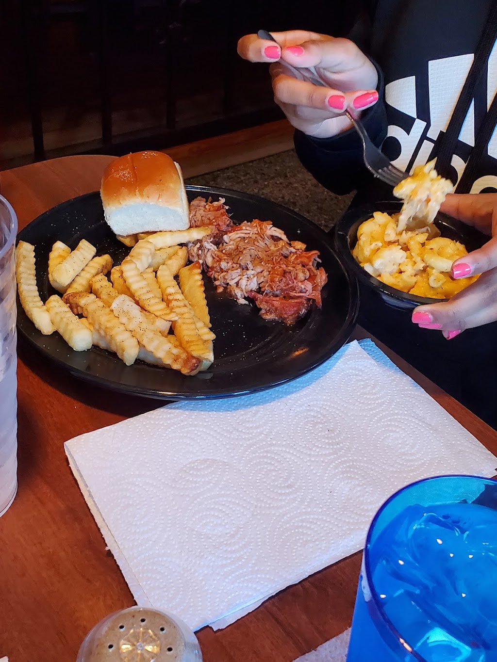 Lannies Bar-B-Q #2 | restaurant | 205 Medical Center Pkwy, Selma, AL 36701, USA | 3348728573 OR +1 334-872-8573