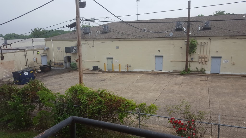 Chicken King | restaurant | 5213 W 65th St, Little Rock, AR 72209, USA | 5015625573 OR +1 501-562-5573