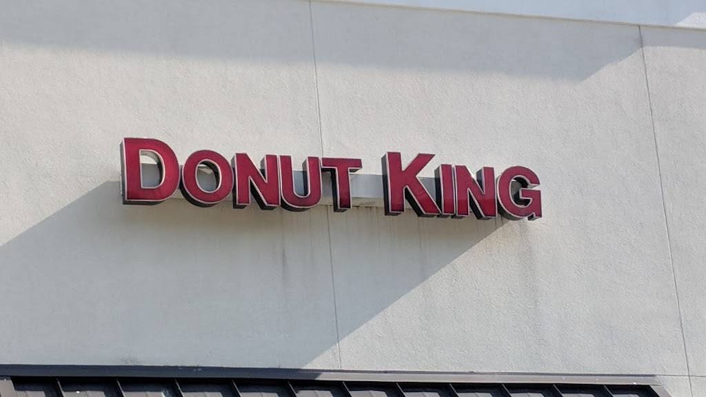 Donut King | bakery | 1660 Girod St, Mandeville, LA 70448, USA | 9859518531 OR +1 985-951-8531