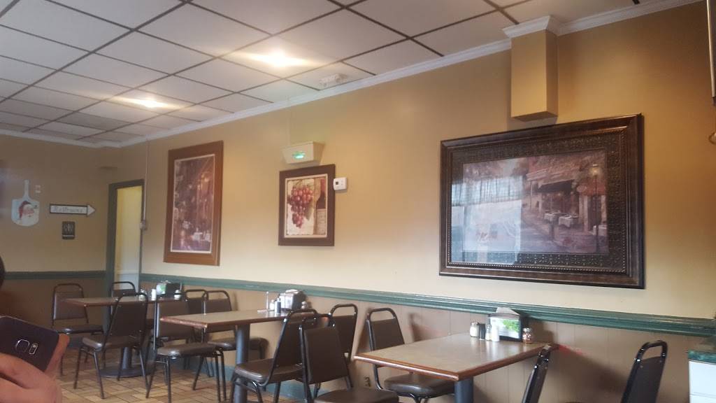 Mamas Pizza Express of Cornelius | restaurant | 19741 S Main St, Cornelius, NC 28031, USA | 7048923305 OR +1 704-892-3305