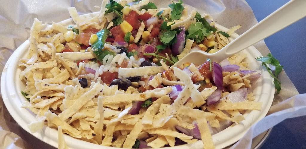 QDOBA Mexican Eats | restaurant | 4000 Chapel View Blvd Suite 100, Cranston, RI 02920, USA | 4019465200 OR +1 401-946-5200