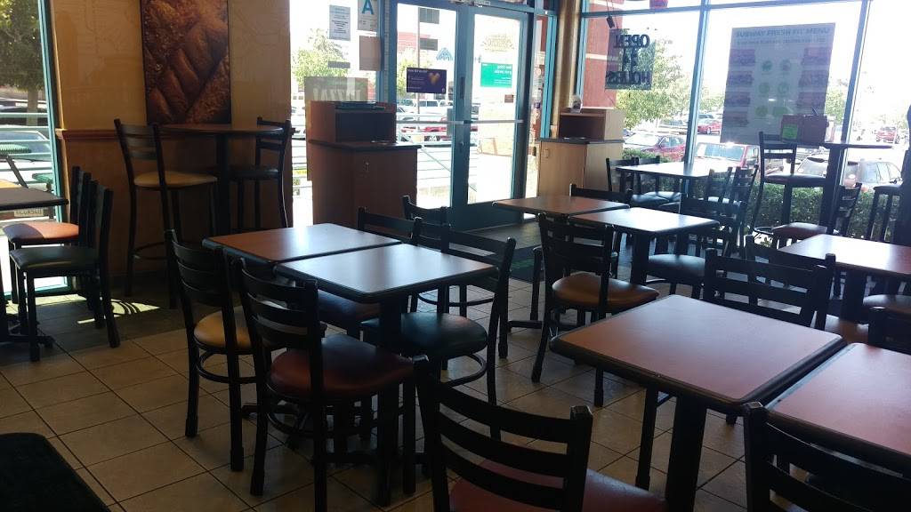 Subway Restaurants | restaurant | 38709 Tierra Subida Ave #300, Palmdale, CA 93551, USA | 6615750148 OR +1 661-575-0148