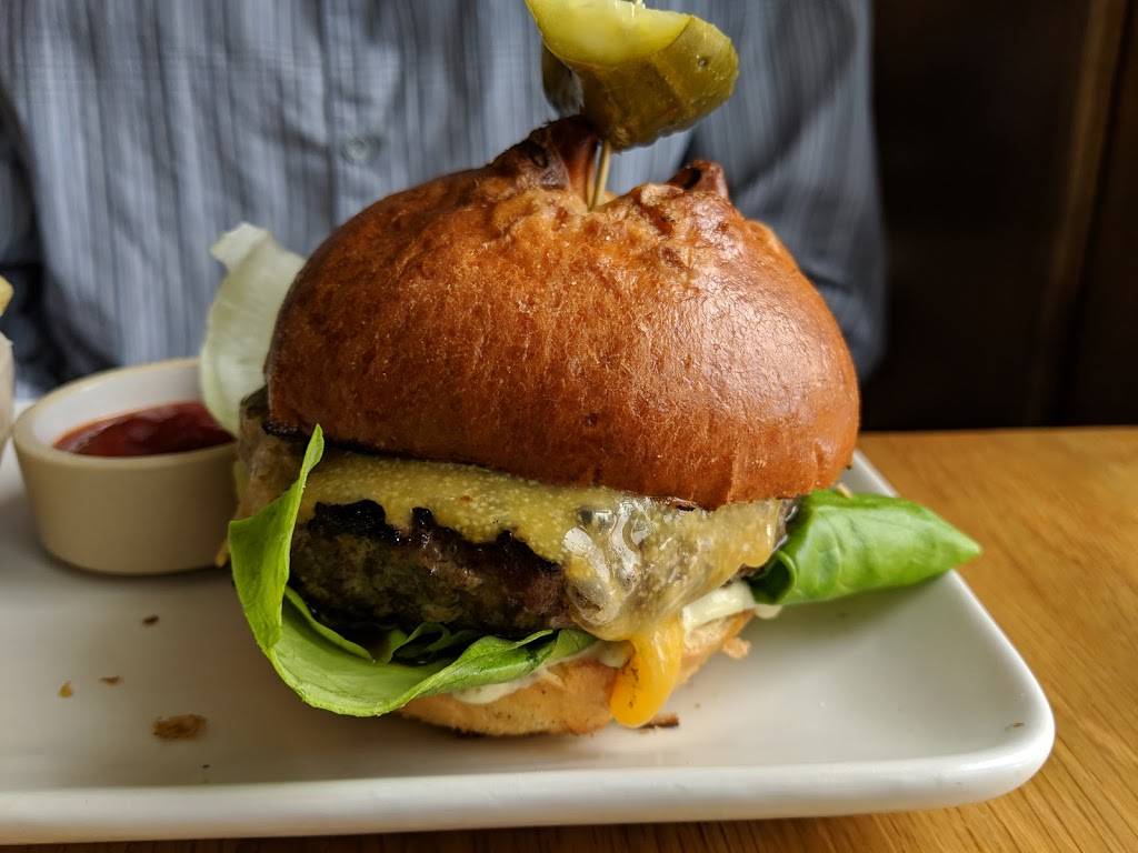 Limewood Bar & Restaurant | restaurant | 41 Tunnel Rd, Berkeley, CA 94705, USA | 5105498585 OR +1 510-549-8585