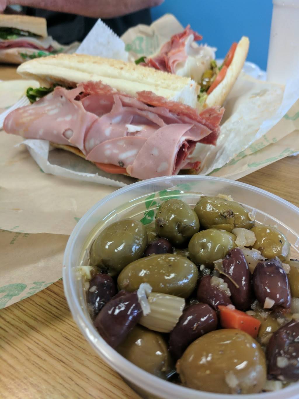 Joey Cs Deli - Bensenville, IL | restaurant | 18 S Addison St, Bensenville, IL 60106, USA | 6302381099 OR +1 630-238-1099