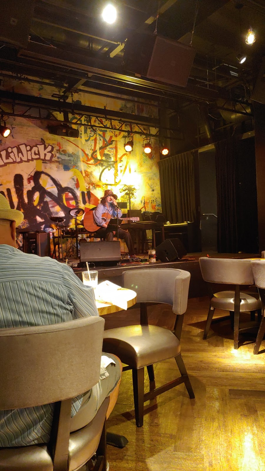 Bailiwick | restaurant | 4500 W Tropicana Ave, Las Vegas, NV 89103, USA | 7023657111 OR +1 702-365-7111