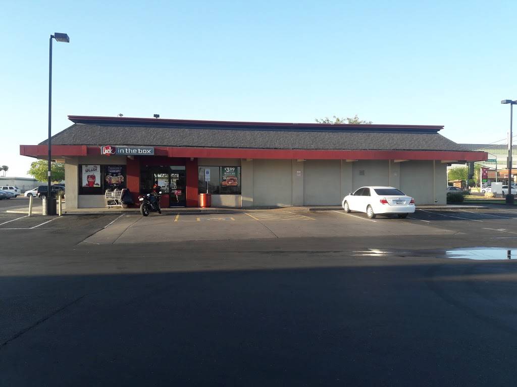 Jack in the Box | restaurant | 2701 W Camelback Rd, Phoenix, AZ 85017, USA | 6022490170 OR +1 602-249-0170