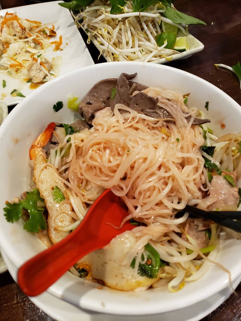 Pho Countryside | restaurant | 217 Quincy Ave, Quincy, MA 02169, USA | 6173288831 OR +1 617-328-8831