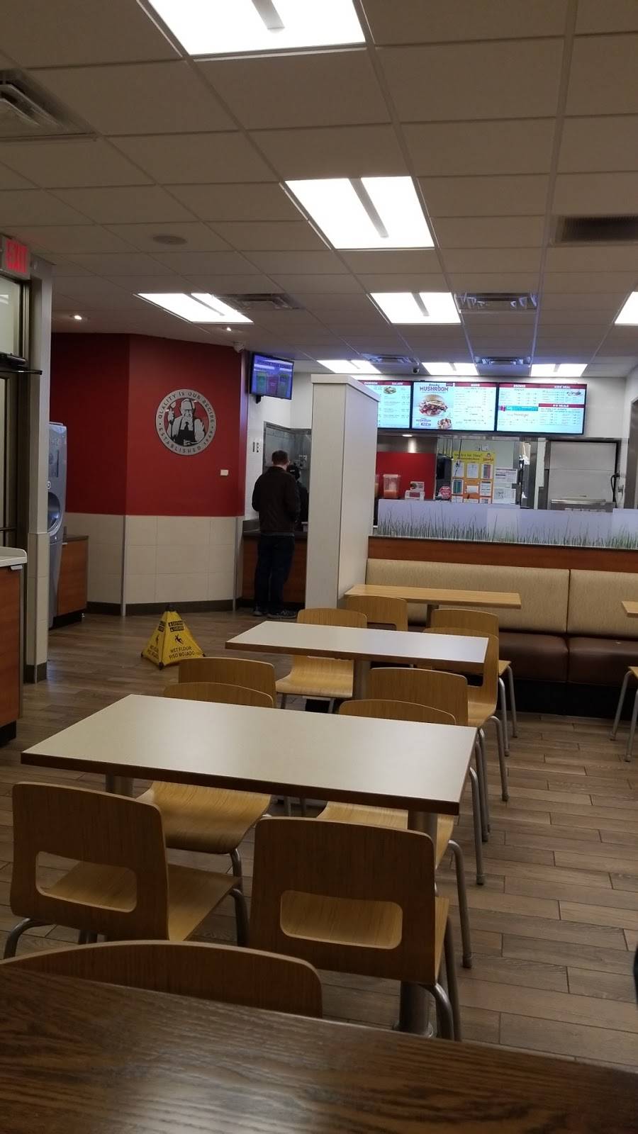 Wendys | restaurant | 2311 Needmore Rd, Dayton, OH 45414, USA | 9372773930 OR +1 937-277-3930