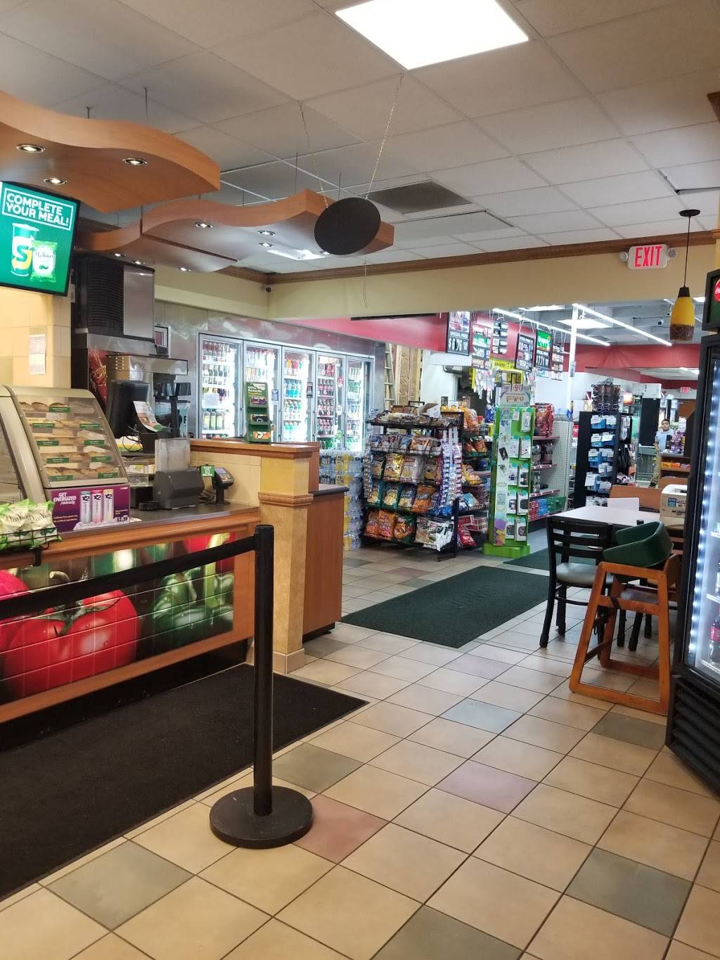Subway | restaurant | 2930 Willow Street Pike, Willow Street, PA 17584, USA | 7174645408 OR +1 717-464-5408