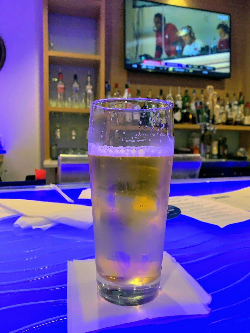 Juicy Blue Tapas Bar & Bistro | restaurant | 316 W Tennessee St, Tallahassee, FL 32301, USA | 8504220071 OR +1 850-422-0071