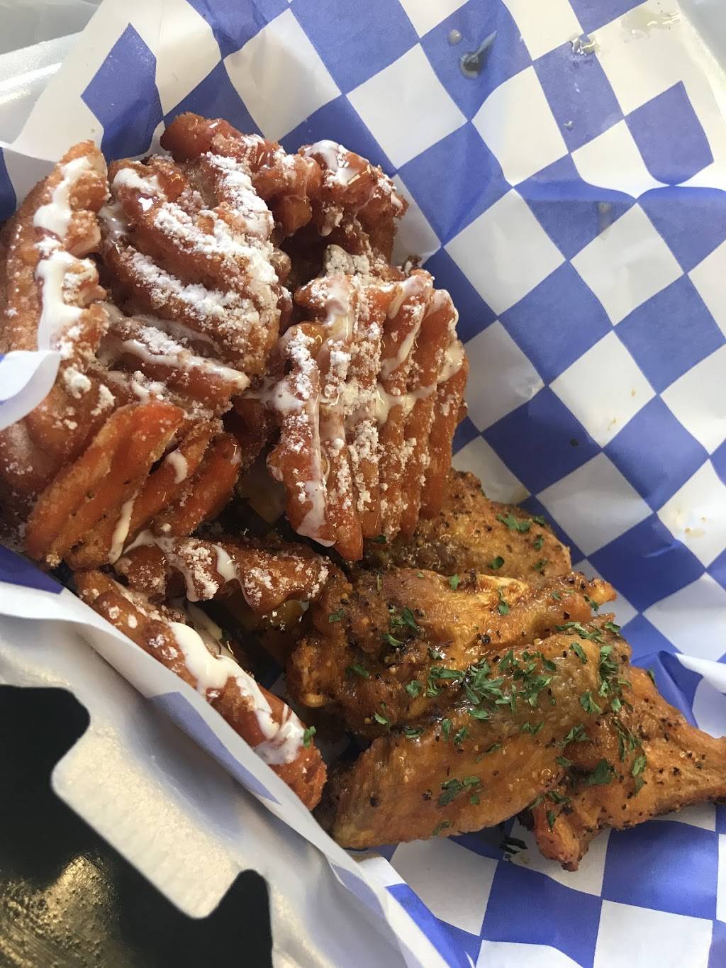 DIVERS CHICKEN & SHRIMP | restaurant | 4105 George Washington Hwy, Portsmouth, VA 23702, USA | 7573370237 OR +1 757-337-0237