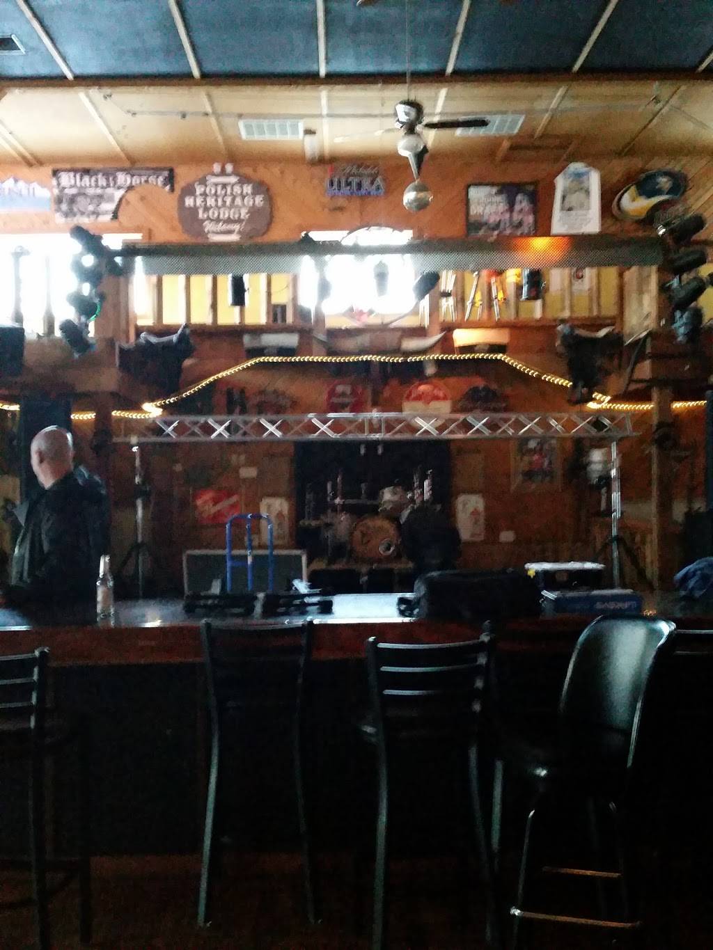 Black Horse Bar & Grill | restaurant | 34648 Old Homer Rd, Winona, MN 55987, USA | 5074749600 OR +1 507-474-9600