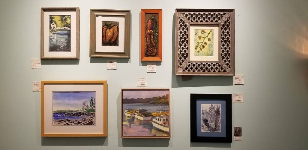 Reel Pizza Cinerama | restaurant | 33 Kennebec Pl, Bar Harbor, ME 04609, USA | 2072883828 OR +1 207-288-3828