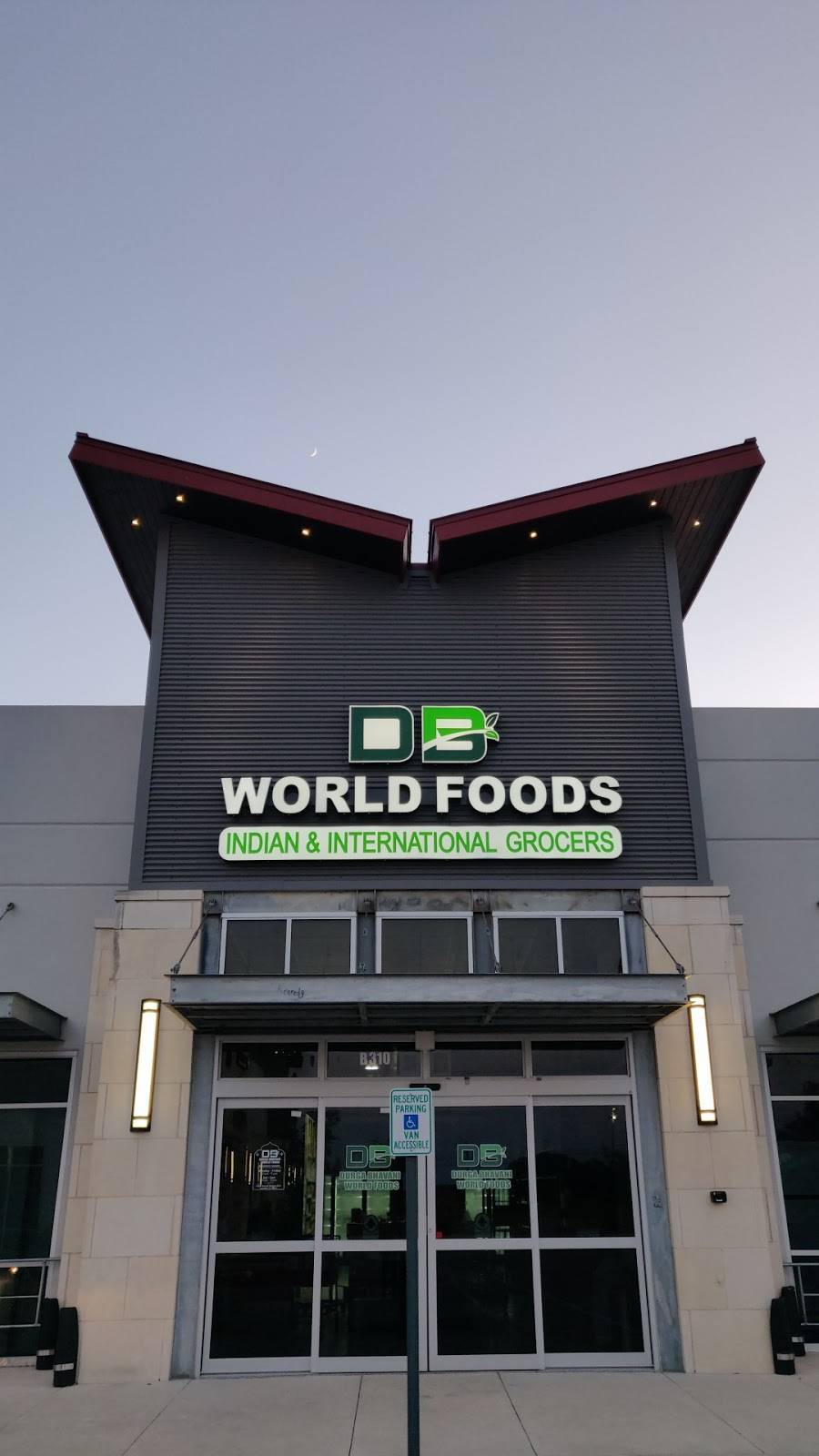 DB World Foods Indian & International Grocers | restaurant | 15609 Ronald Reagan Blvd B310, Leander, TX 78641, USA | 5128860333 OR +1 512-886-0333