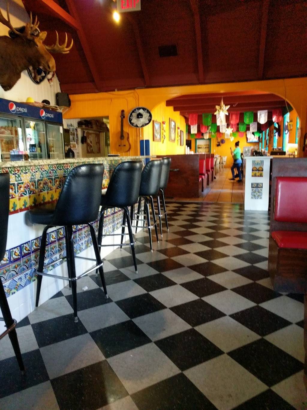 Sol Azteca | restaurant | 807 1st St N, Alabaster, AL 35007, USA | 2056210751 OR +1 205-621-0751