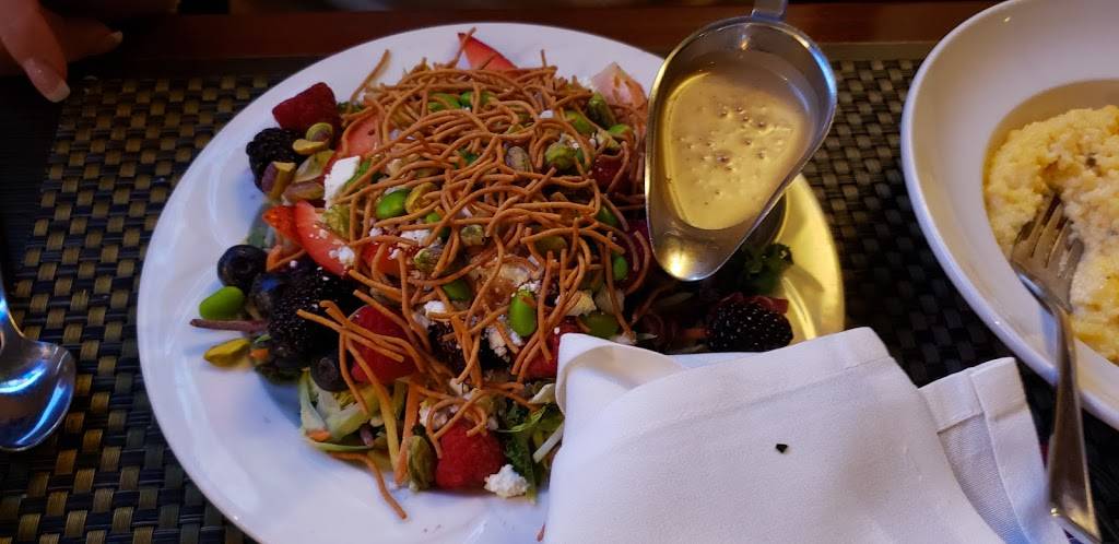 Beaus Grille | restaurant | 3180 W Market St, Akron, OH 44333, USA | 3308675218 OR +1 330-867-5218