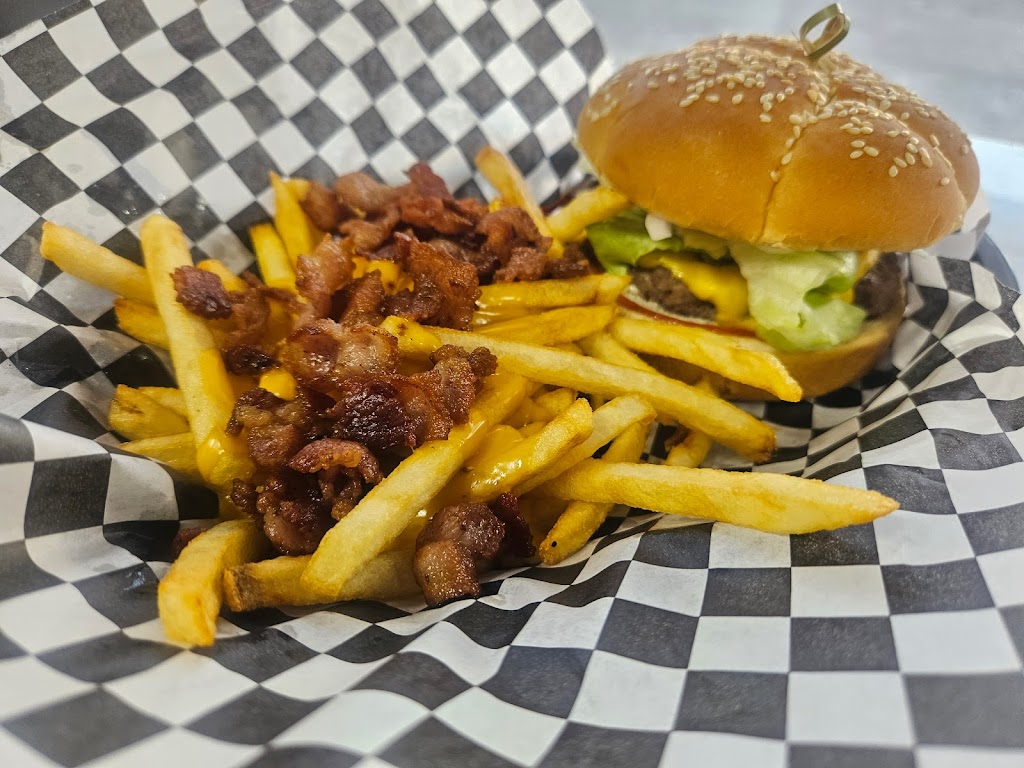 B. Fam. Glizzies -Hot Dogs | restaurant | Pico Ave, San Marcos, CA 92069, USA | 7605662076 OR +1 760-566-2076