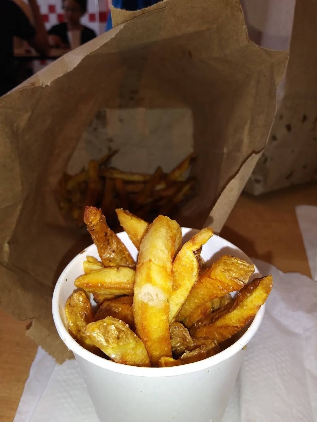 Five Guys | meal takeaway | 2544 S Adams Rd, Rochester, MI 48309, USA | 2482993483 OR +1 248-299-3483